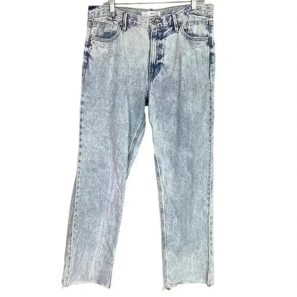 KanCan Women 11/29 Mid Rise Straight Jeans Blue Cotton Light Acid Wash Raw Hem